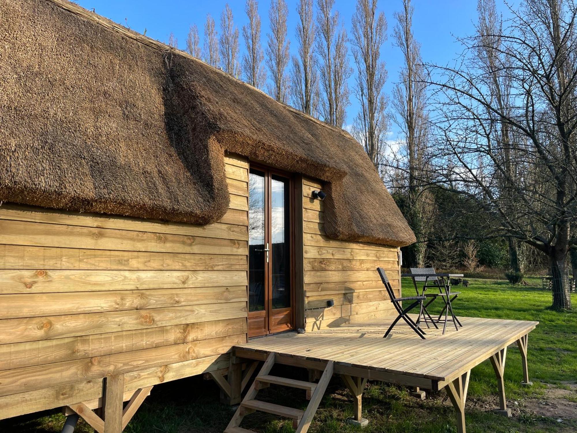 Le Domaine Caribou Bed & Breakfast Sainte-Opportune-la-Mare Luaran gambar