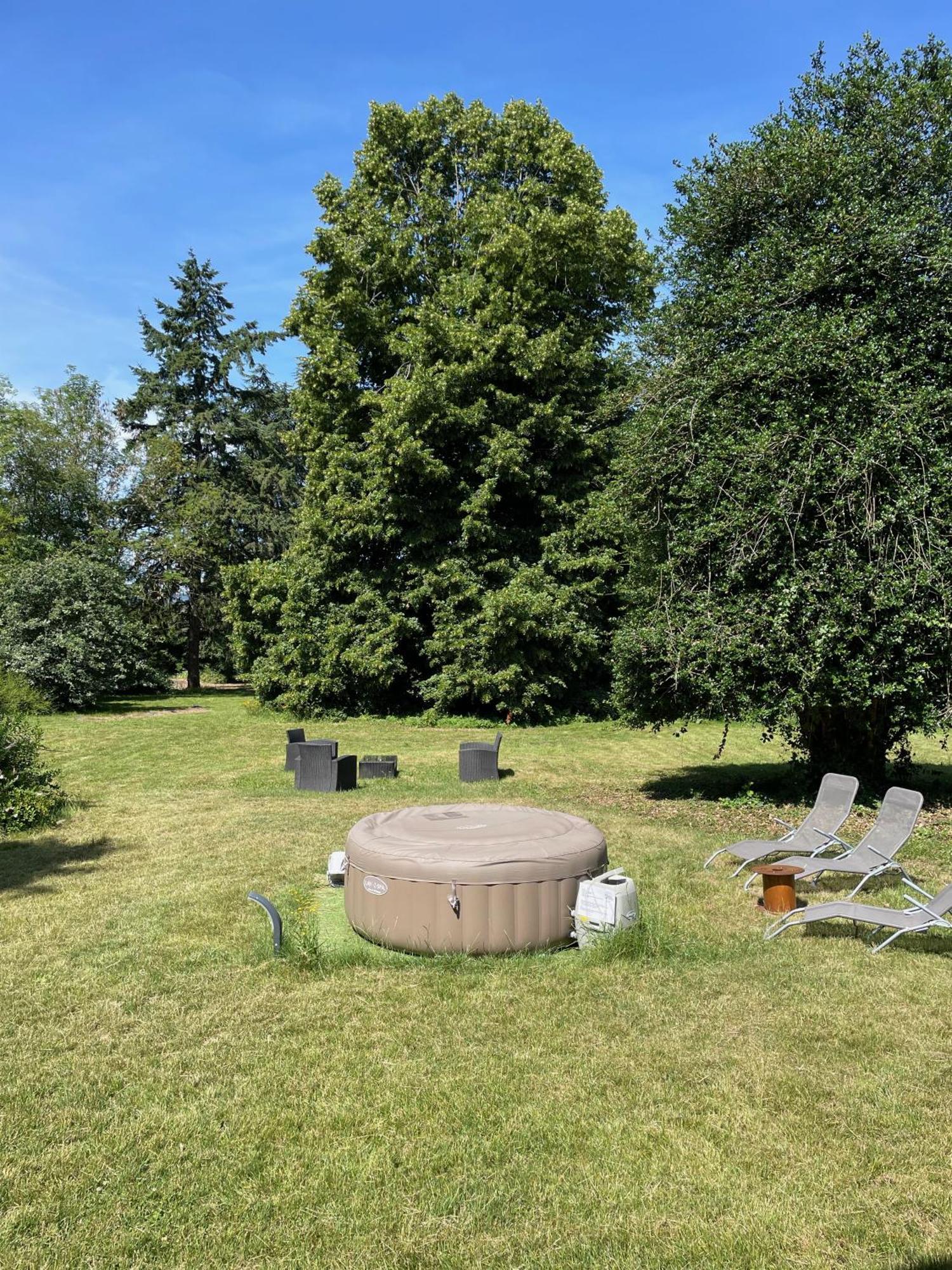 Le Domaine Caribou Bed & Breakfast Sainte-Opportune-la-Mare Luaran gambar